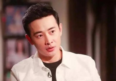 ​罗晋是富二代吗？(被质疑配不上唐嫣，被两任绯闻女友抛弃的他真是不容易)