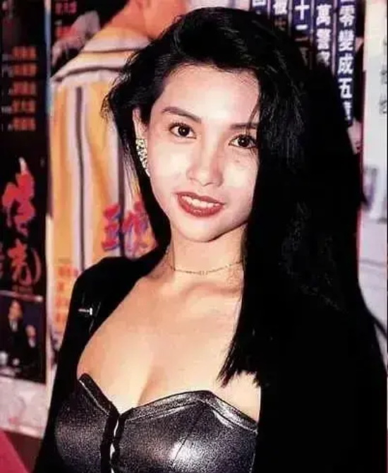 童年女神邱淑贞，早期性感美艳写真和经典剧照图片分享
