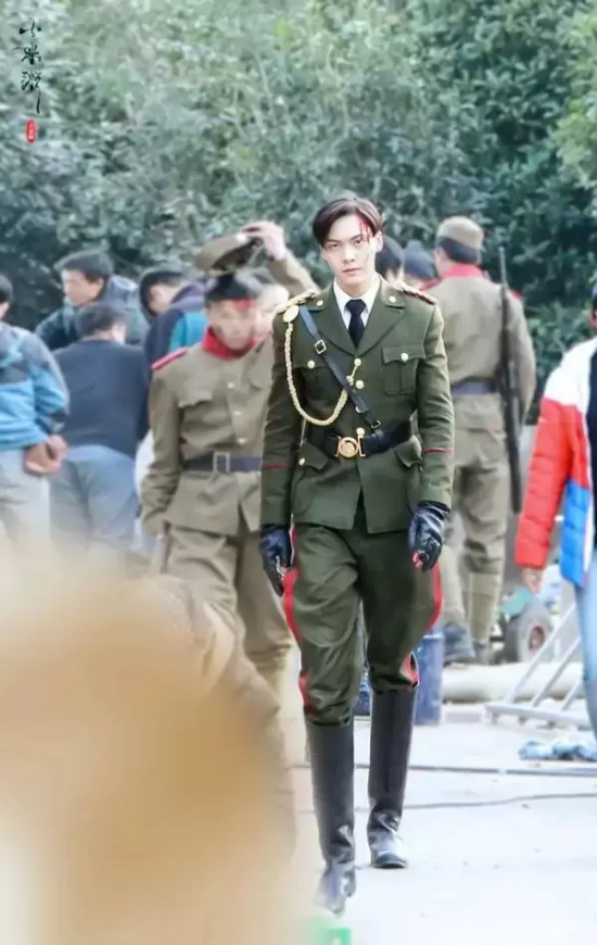 《老九门》佛爷是谁演的？张大佛爷张启山简直帅的掉渣