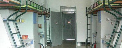 ​放假衣服放在宿舍里会发霉吗 衣服放宿舍发霉了咋整