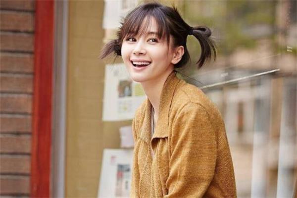 头顶碎发太多怎么办 刘海有小碎毛怎么处理