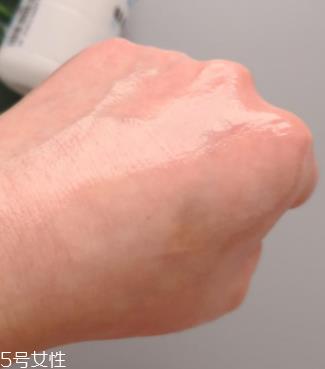 资生堂UNO乳液温和款怎么样？敏感肌肤福音
