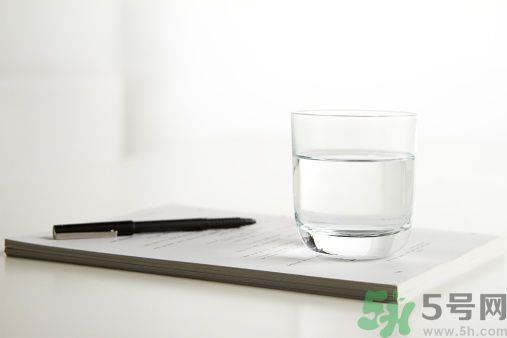白开水隔几天还能喝吗？喝白开水要注意什么？