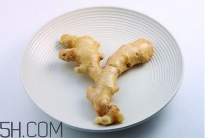 ​秋天早上能吃姜吗？秋天喝什么蜂蜜好？