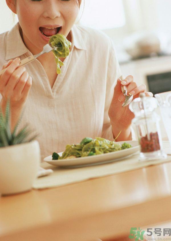 不吃早餐可以吗？哪些饮食习惯是错的？
