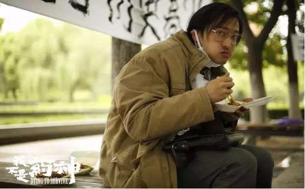 王传君章宇当街拥吻被疑“出柜”，章宇被曝还曾亲过徐峥