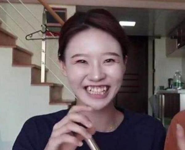 莉哥：我卸妆了，温婉：我也卸妆了，M哥：姐妹，我这才叫卸妆！