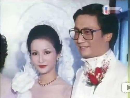 看了谢贤2任妻子年轻时的照片，才知道鲜花都被糟蹋啦！