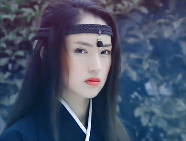 39岁的董璇扮演紫霞仙子，虽然很美却少了一点仙气