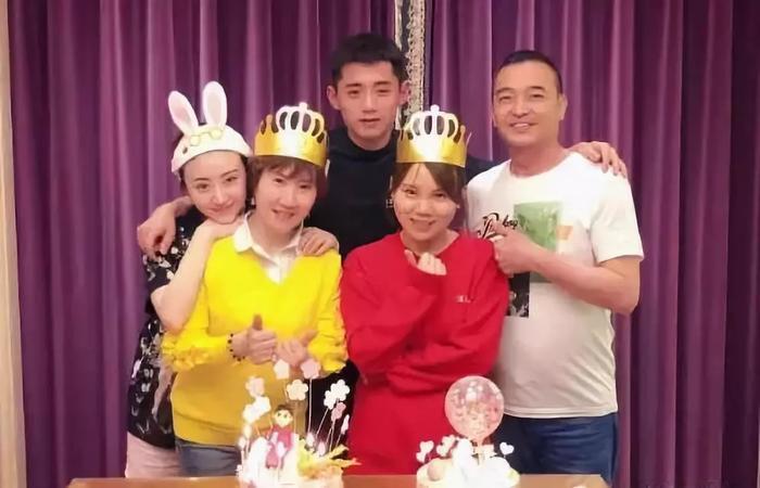 张继科景甜分手是假的？但命理学上他们的确不太相配啊…