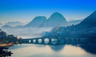 ​贵州最穷的城市,每年接待的游客都是上亿人次,经济却不景气