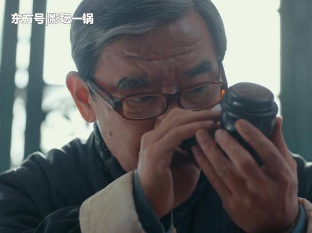 张艺兴新剧黄金瞳热播，8位老戏骨配戏，张艺兴再成团宠