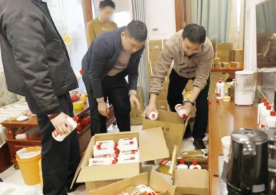 ​416瓶假茅台被查获，涉案金额1.1亿元，铁盖茅台假冒风险高