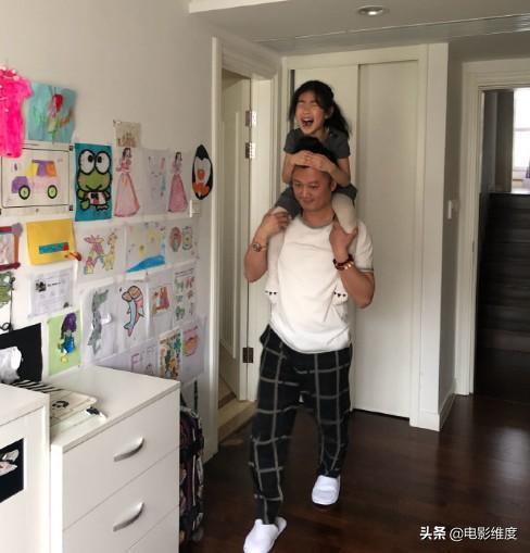 38岁边潇潇嫁金牌导演，今怀二胎生活滋润，只可惜印小天前程尽毁