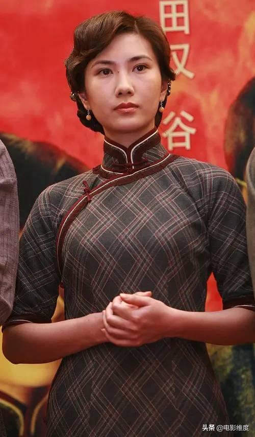 38岁边潇潇嫁金牌导演，今怀二胎生活滋润，只可惜印小天前程尽毁