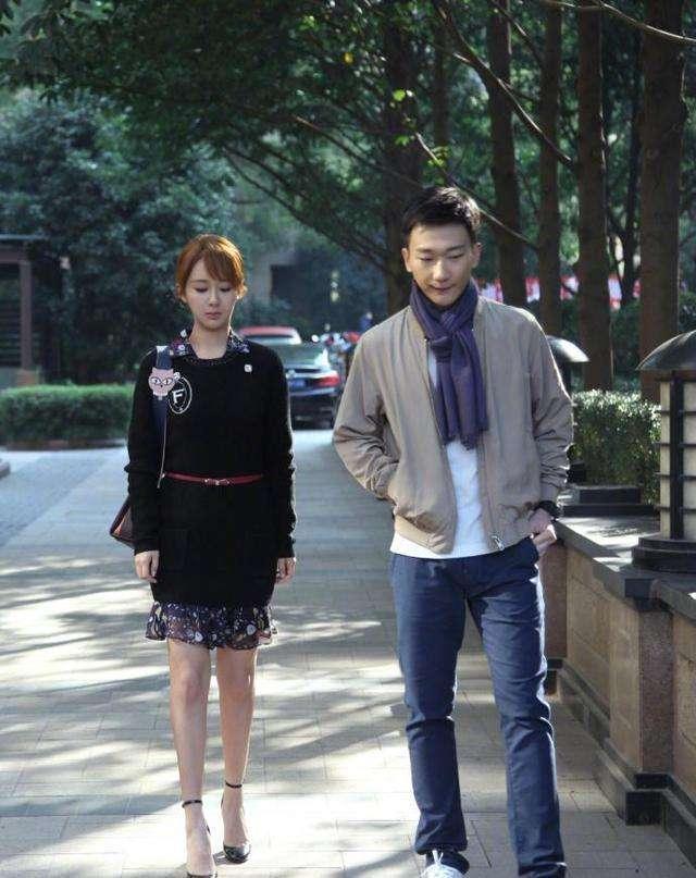 港媒曝光了一则马伊琍疑恋上知名演员吴昊宸，男方比她小17岁