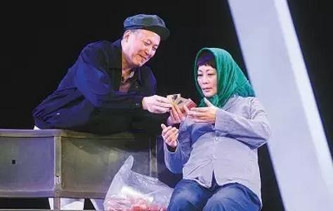 合作过众多春晚男演员，比宋丹丹还红，遭遇丈夫出轨淡出荧幕