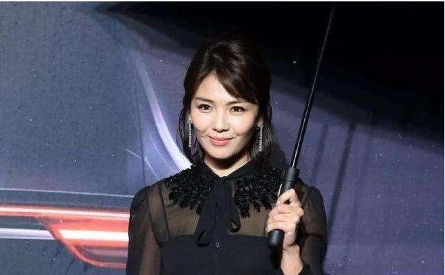 刘涛胡杏儿同框 相聚《亲爱的客栈》这档综艺 展现姐妹情深