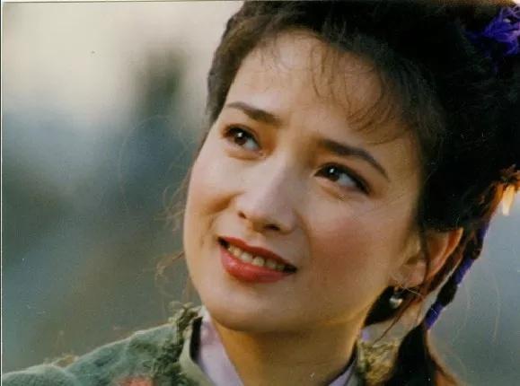 干部专业户演员廖京生豪宅意外曝光，妻子是内地第一古典美女何晴
