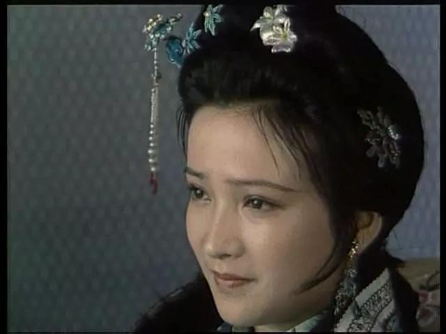 干部专业户演员廖京生豪宅意外曝光，妻子是内地第一古典美女何晴