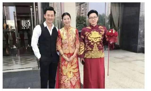 林峰现女友登堂入室，和准小姑亲密合影，不秀奢侈品比吴千语低调