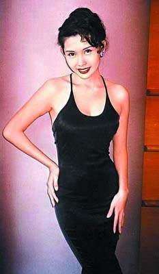 邱淑贞（Chingmy Yau），1968年5月16日出生于中国香港
