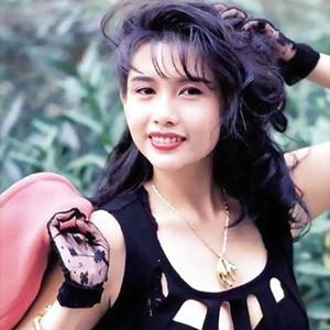邱淑贞（Chingmy Yau），1968年5月16日出生于中国香港