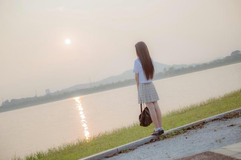 第一次见面送女生什么礼物好 第一次和女生见面时