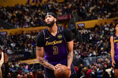 ​紫金时代成过去！浓眉为湖人赢下2个冠军 场均24.8分11板3.2助