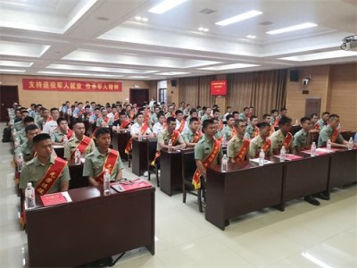 ​退伍费真相大公开：士兵退役能拿多少“银子”？三大忌讳要牢记！