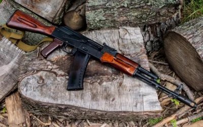​AK47和AKM是差不多的么？本文为你解答，看完以后不要再分不清了
