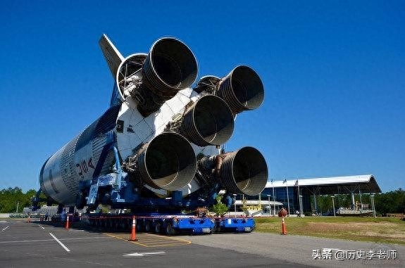 美国土星五号火箭：运载能力远超长征五号，50年过后依旧无法超越