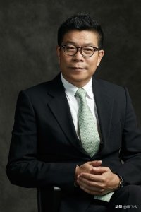 ​“华谊兄弟”王中军，衰败与辉煌