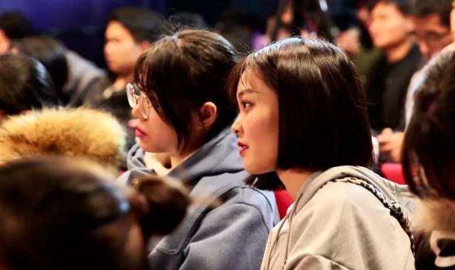 灵河第二届全国校园公告季｜张鸢盎、蔺水净在川传说了这些知识点
