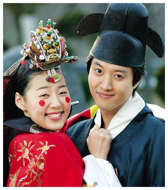 李东健赵伦熙离婚，相关人士证实两人不和，网友：意料之中