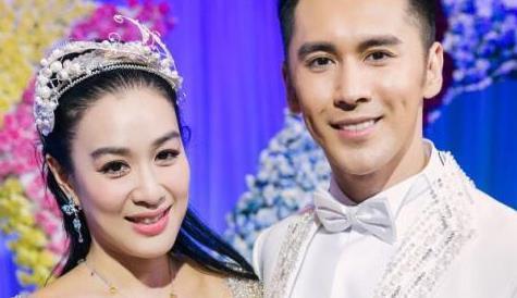 钟丽缇首谈第二段婚姻，因女儿苦苦维持7年，不开心曾住过助理家