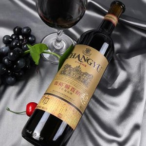 ​龙河青稞酒52度怎么样？龙河青稞酒52度怎么样好喝吗
