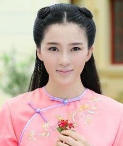 ​忍冬艳蔷薇的蔷薇是谁演的(忍冬是什么电视剧里的)
