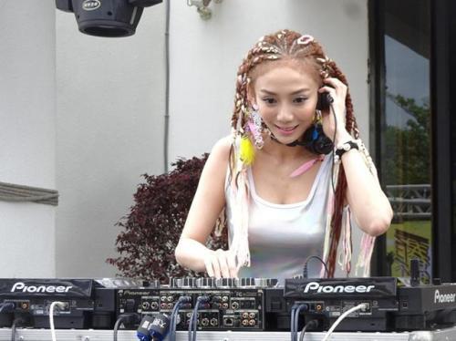 “太阳花女王”刘乔安的这几年