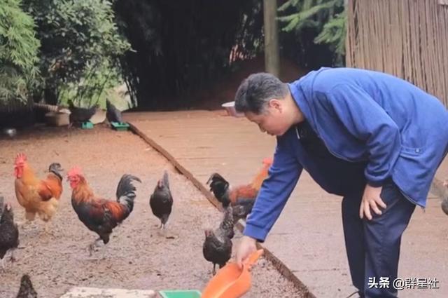 赵亮最早的电影（赵亮演太监出名）(3)