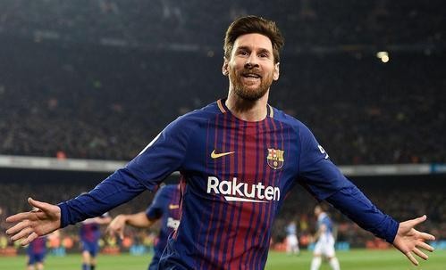 C罗的成就很高吗？和梅西相比，他的成就含金量怎么样？