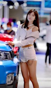 ​抖音那么多美女,现实中没看见(为什么抖音美女那么多,现实却没有)