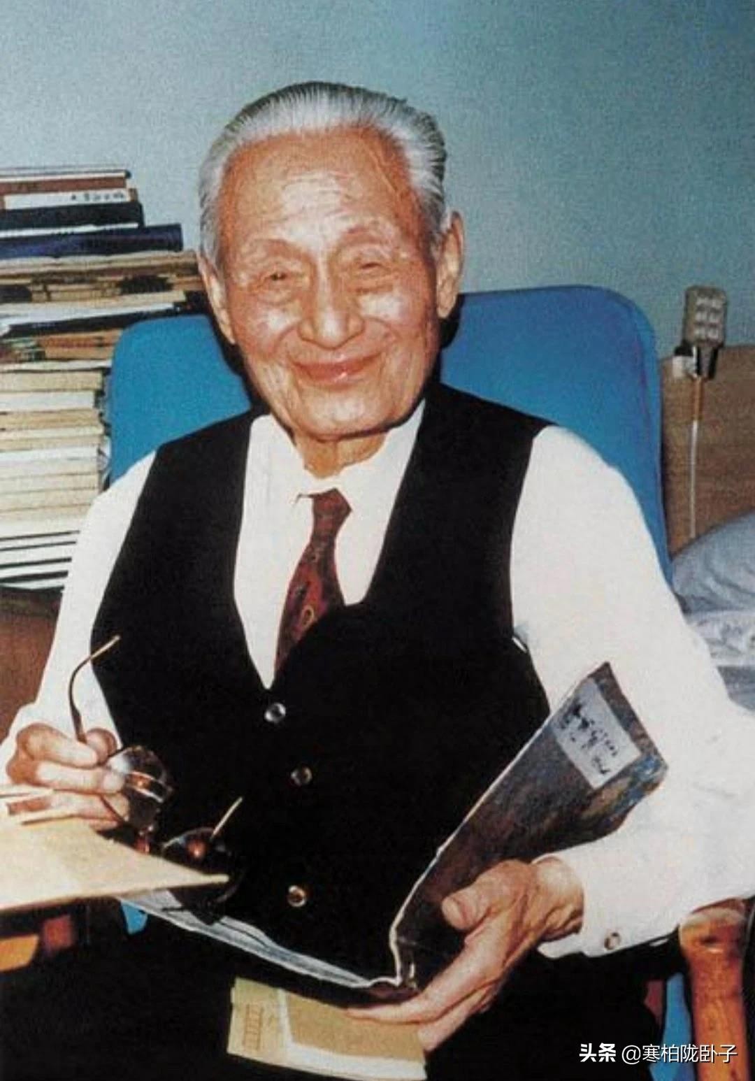 杭州栖霞岭抗金英雄岳飞墓题联