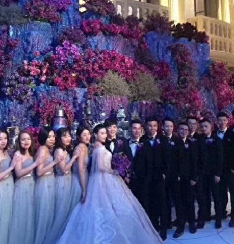 意尔康老板嫁女儿，1亿零588万外加6套房一家商场，嫁妆全国最大