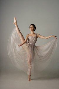 ​杨诚诚个人资料 杨诚诚演过的电视剧作品