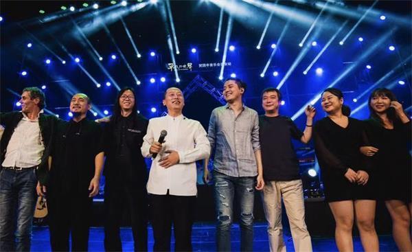 贺国丰殿堂级演唱会(不平凡的金延安)(5)