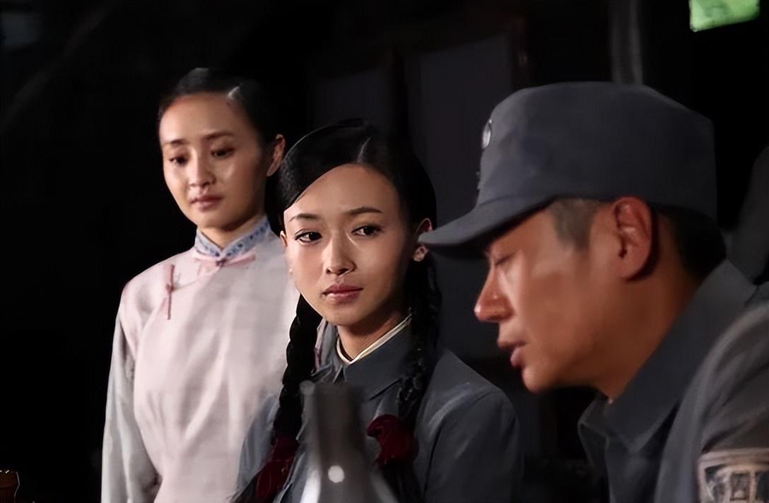 《传家》中三大美女演员性格各有特点，秦岚温婉，吴谨言古灵精怪