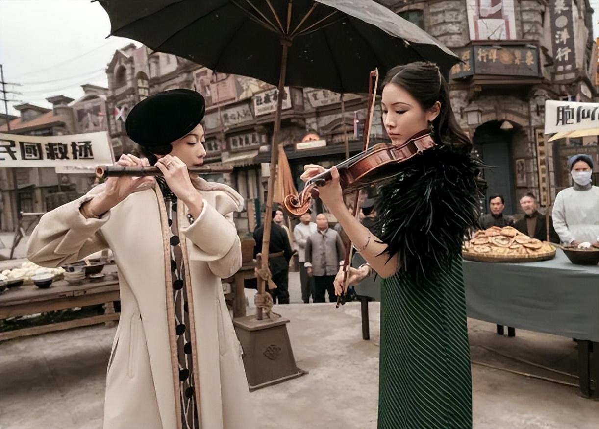 《传家》中三大美女演员性格各有特点，秦岚温婉，吴谨言古灵精怪