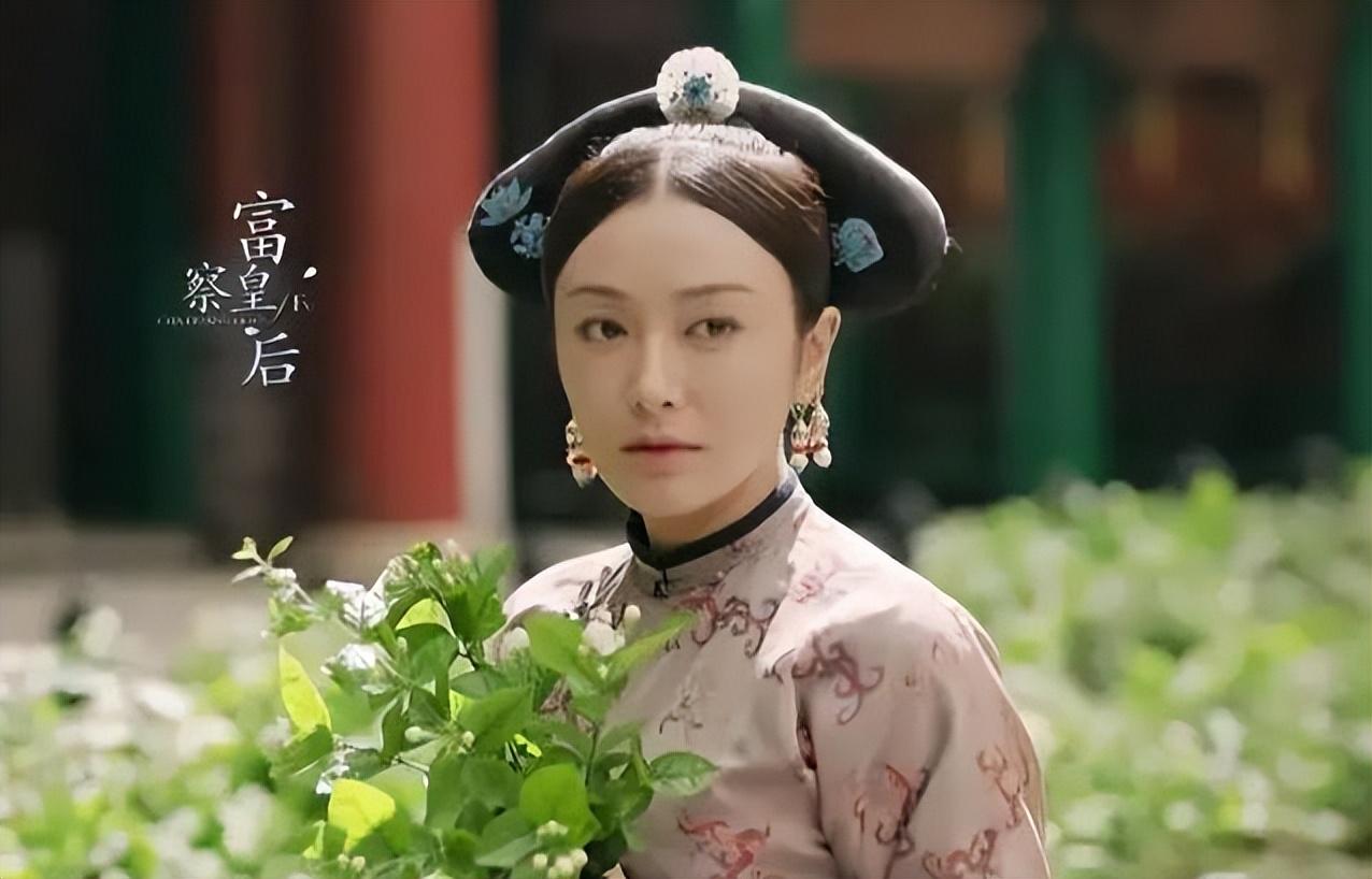 《传家》中三大美女演员性格各有特点，秦岚温婉，吴谨言古灵精怪