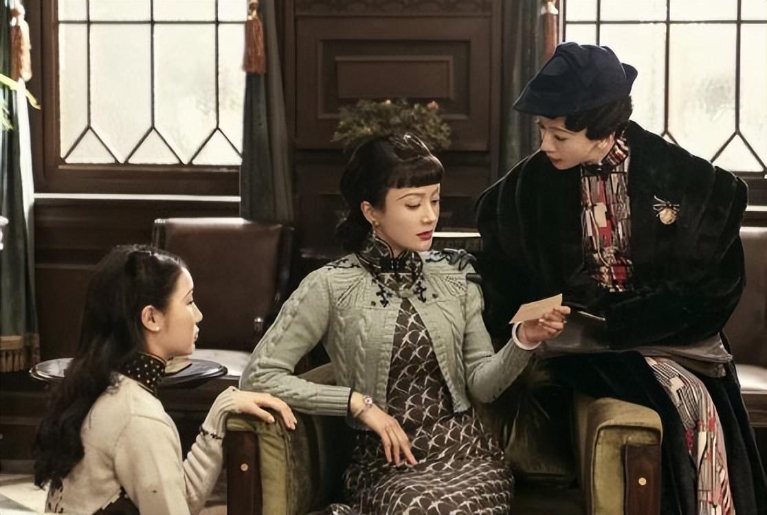 《传家》中三大美女演员性格各有特点，秦岚温婉，吴谨言古灵精怪